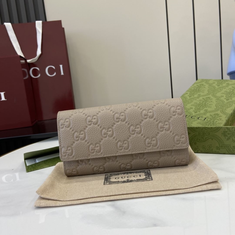 G*u*i wallets & purse